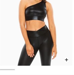 Ethos crocodile one shoulder sports bra